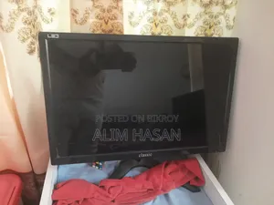 Monitor 17 Inch LED