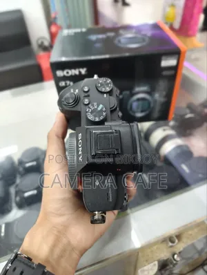 Sony Alpha 7 III (Sony A7 III) Body Only