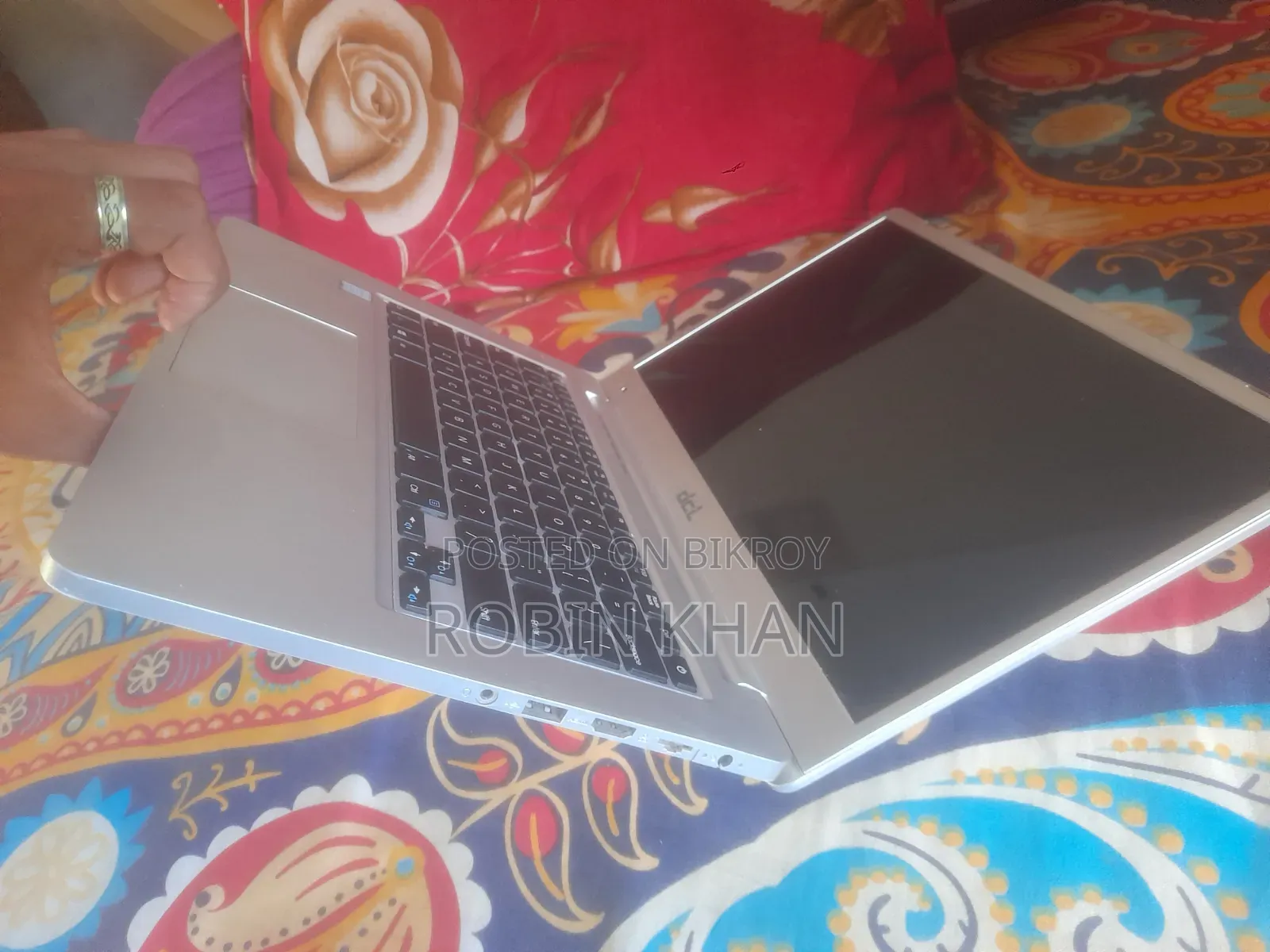 Laptop Avantis Parote 1030i 6GB Intel Core Ultra 7 SSHD (Hybrid) 16 GB