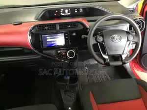 Toyota Aqua 2019 Red