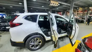 হোন্ডা সিআর-ভি ২০২২ সাদা