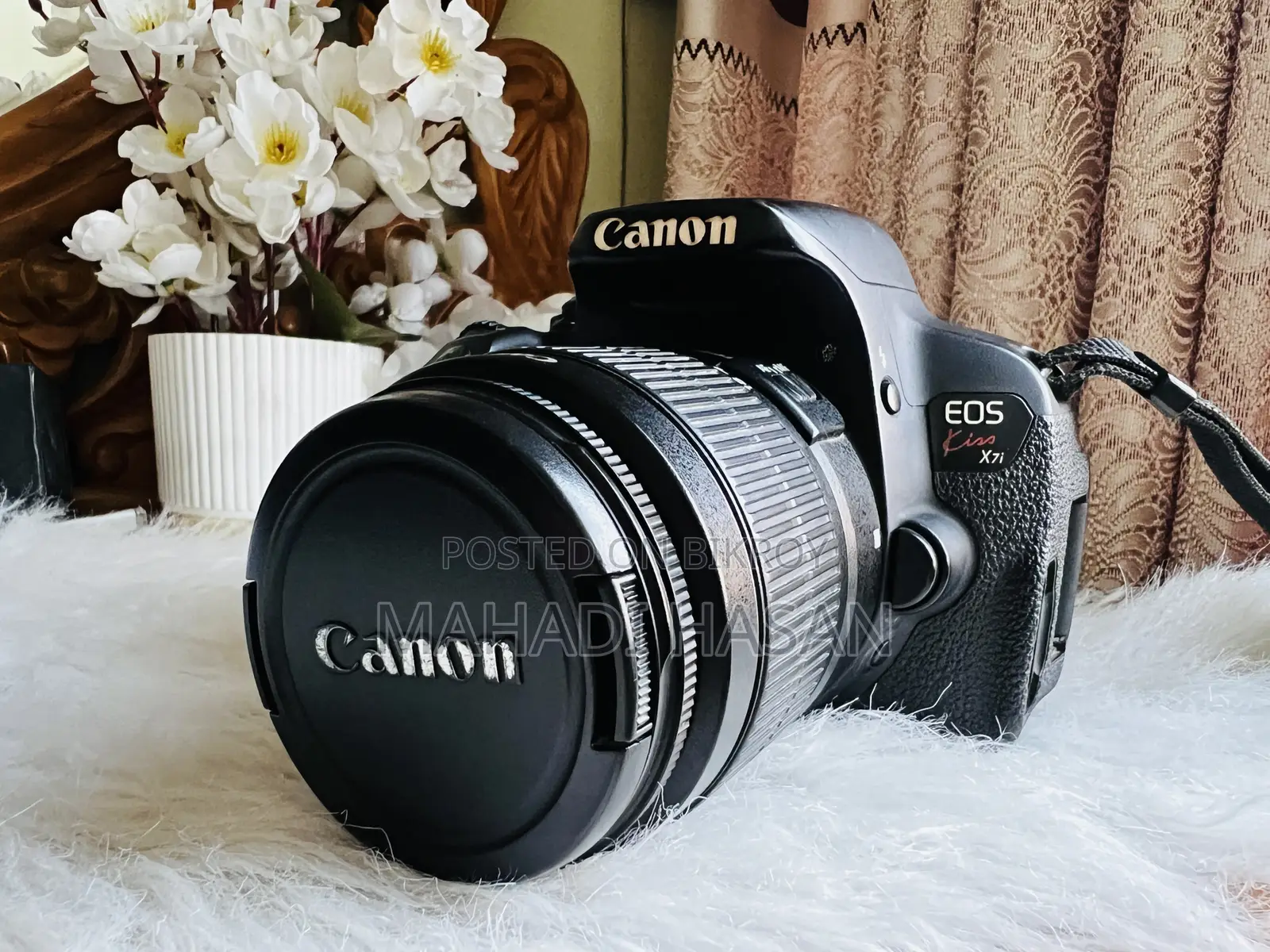 Dslr Canon 600D Touch Screen With Bag,Charger & 18-55 Lens