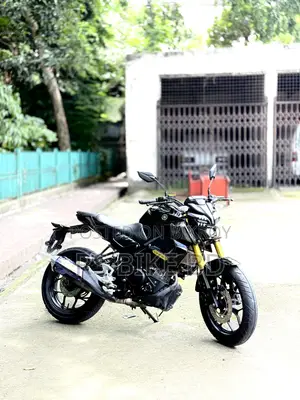 Yamaha 2023 Black