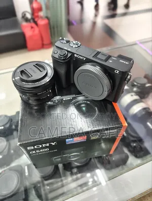 Sony Alpha A6400 With 16-50mm OSS Kit Lens