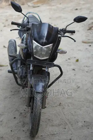 Hero Hunk 2011 Black