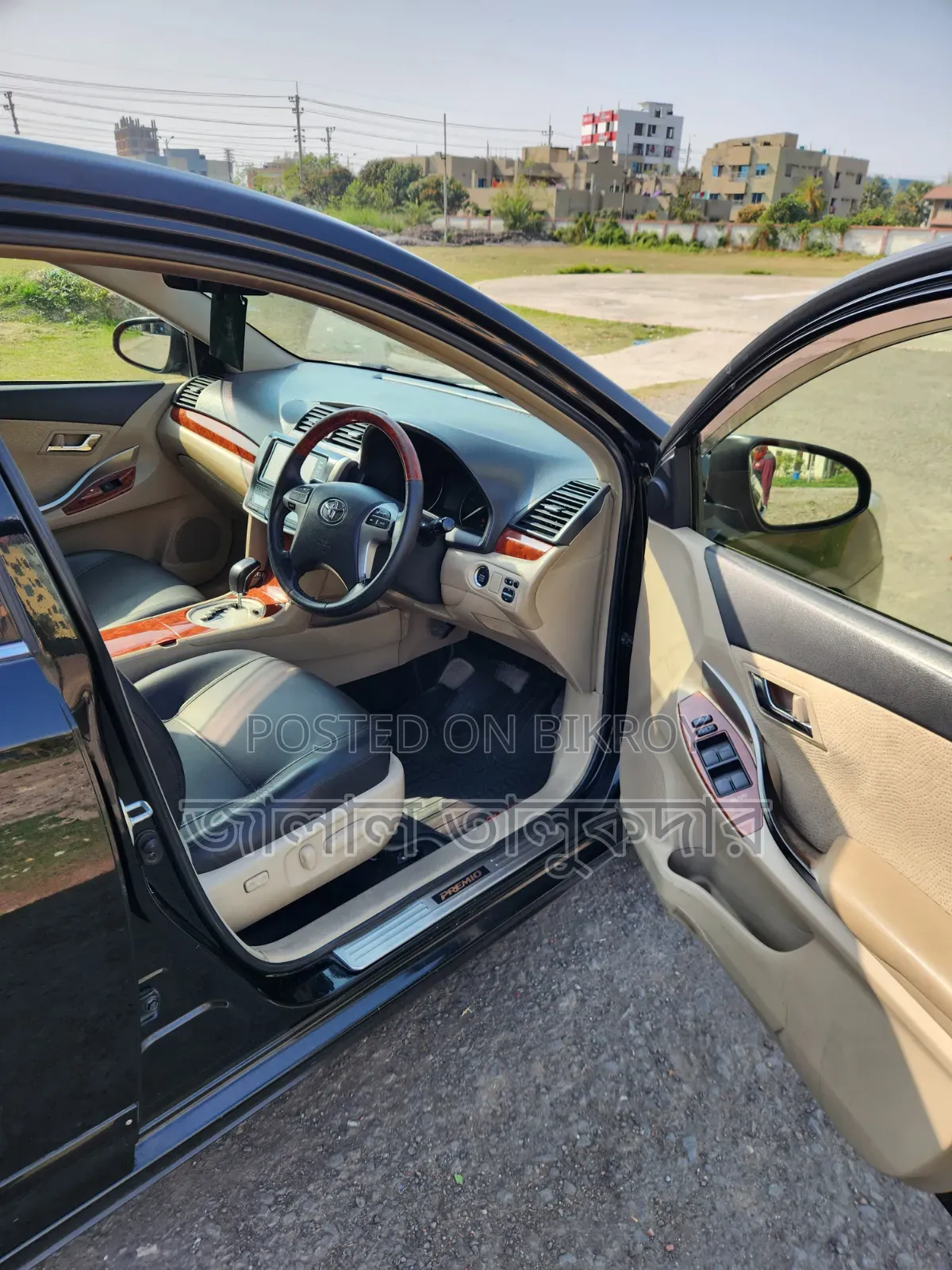 Toyota Premio 2014 Black