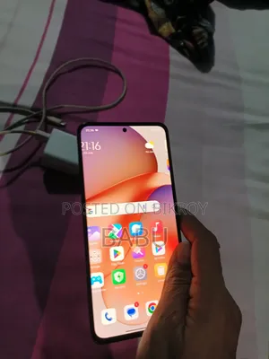 মোবাইল ফোন ১২৮ জিবি কালো