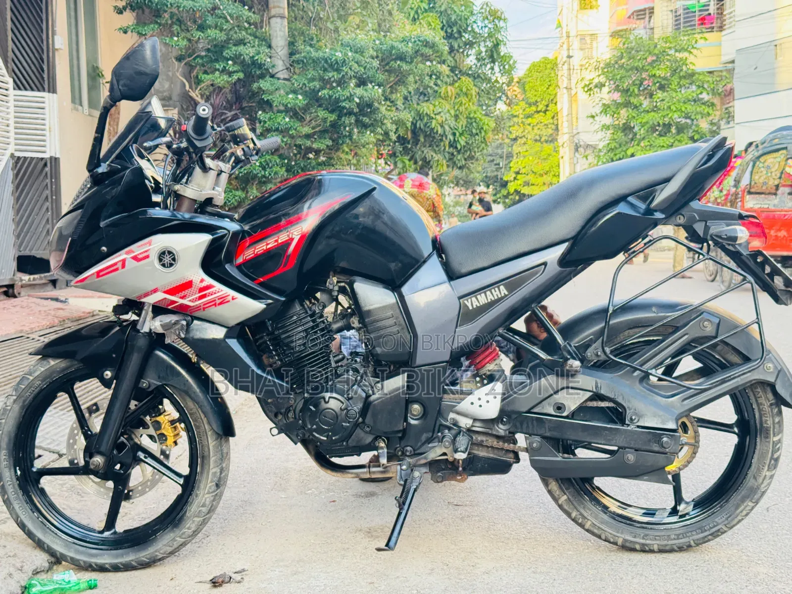 Yamaha YZF-R 2014 Black