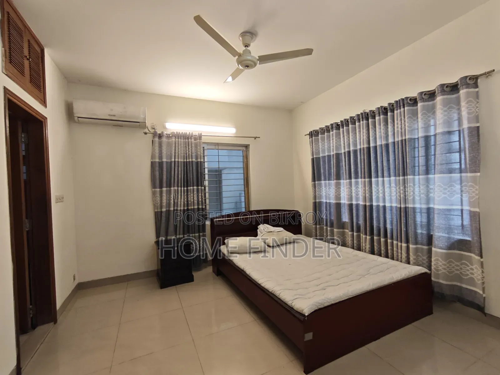 Furnished 4-bedroom Apartment in Gulshan for rent