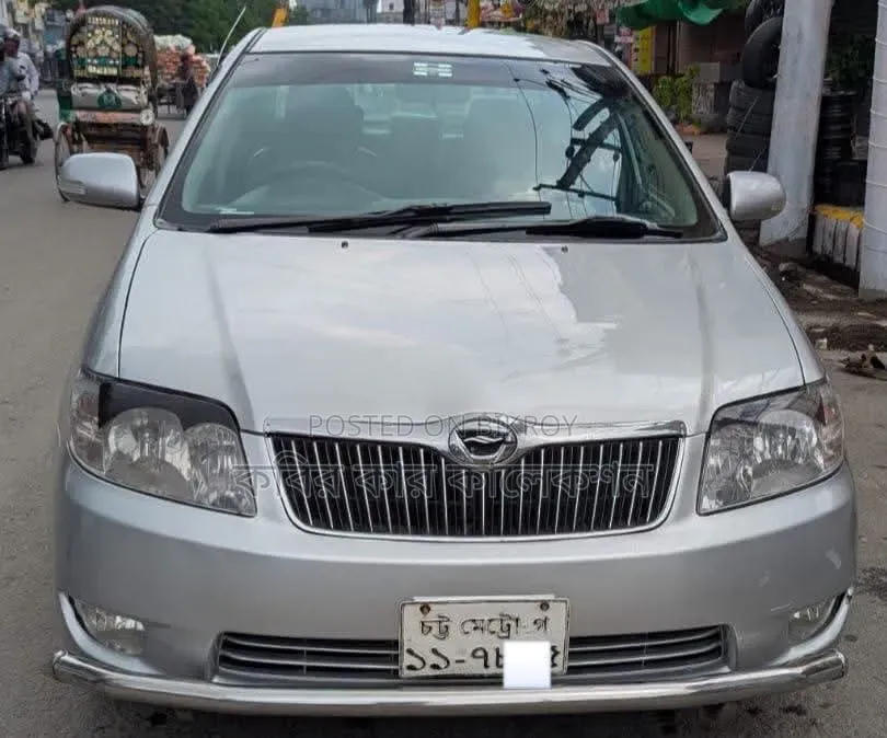 Toyota Corolla 2004 Silver