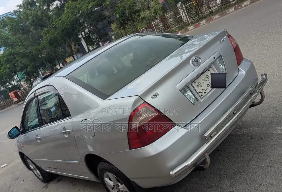 Toyota Corolla 2004 Silver