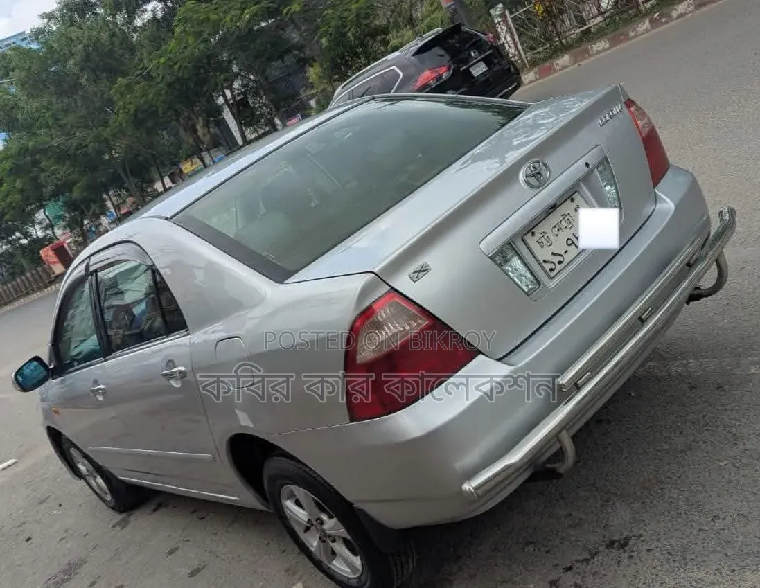 Toyota Corolla 2004 Silver