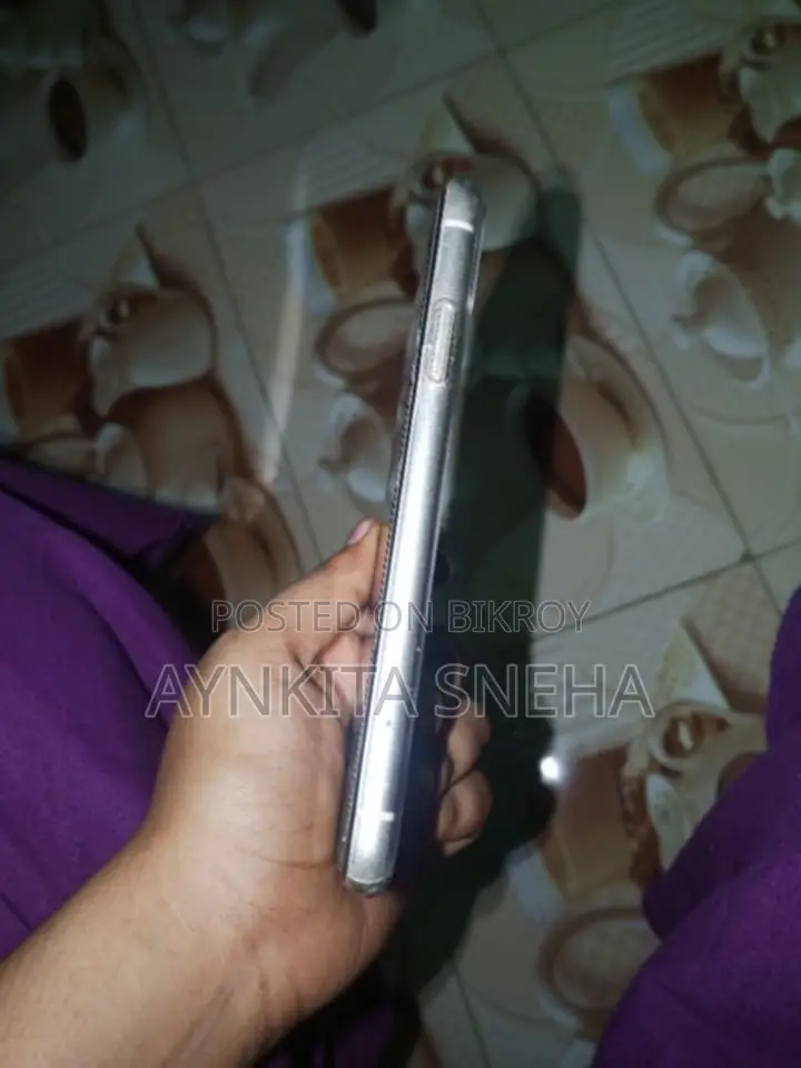 Apple iPhone 11 128 GB White