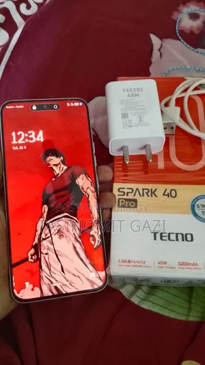 Tecno Spark 40 Pro 128 GB Silver