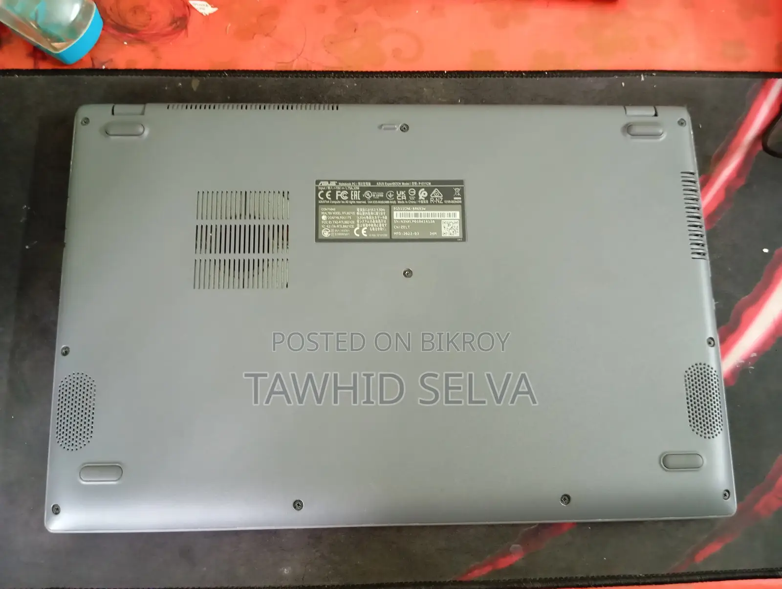 Laptop Asus 4GB Intel Hard Disk Drive + Solid State Drive 1 Terabyte