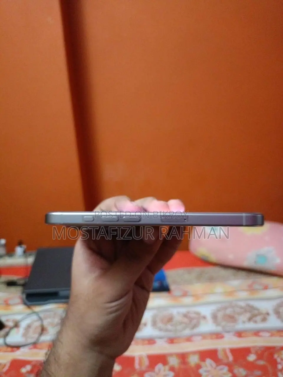 Apple iPhone 16 Pro 128 GB Gray