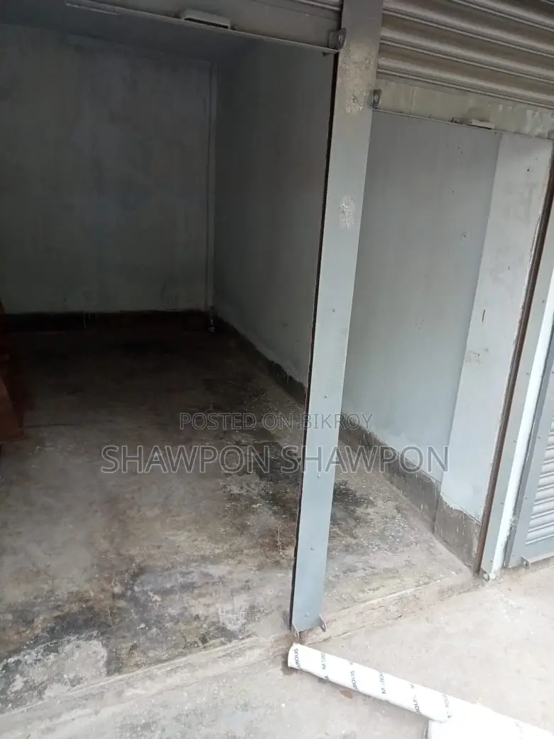 To-Let: Shop: Khalishpur