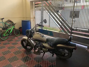 Yamaha 2006 Beige