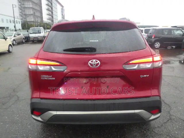 Toyota Corolla Cross Hybrid 2024
