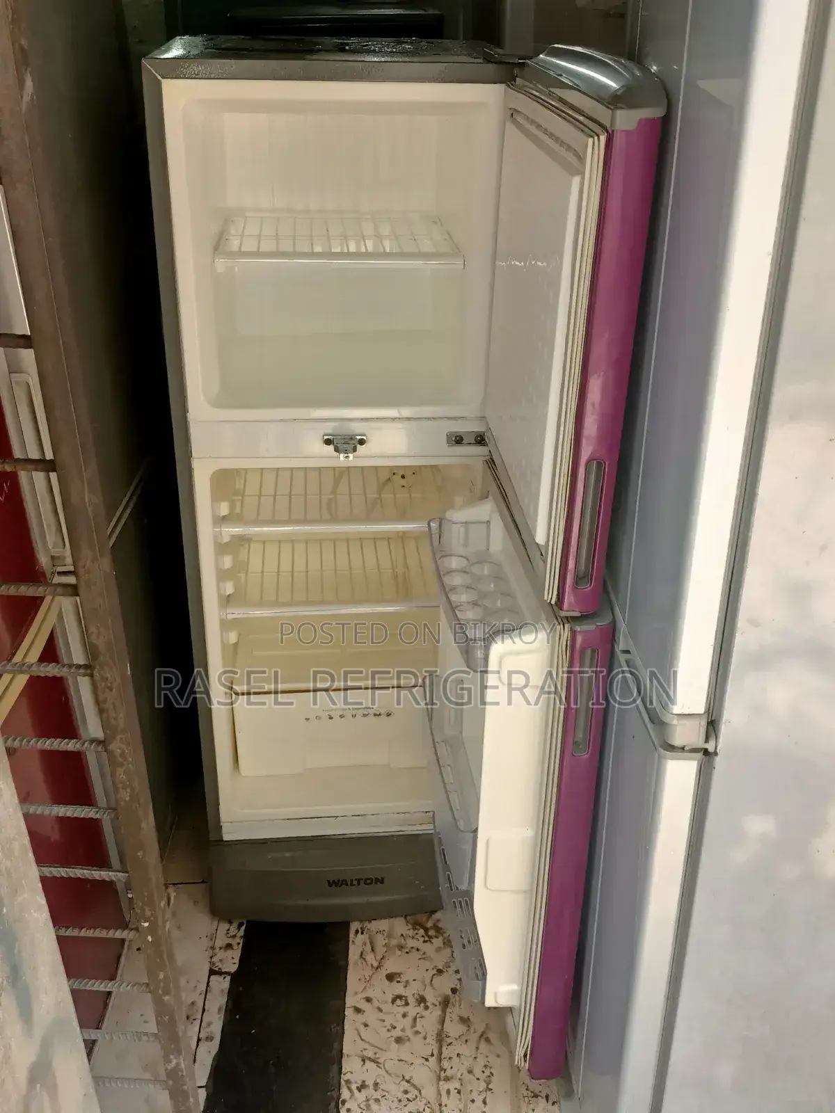12 CFF running Walton fridge for sale.
