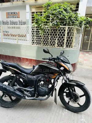 Hero Hunk 2020 Brown