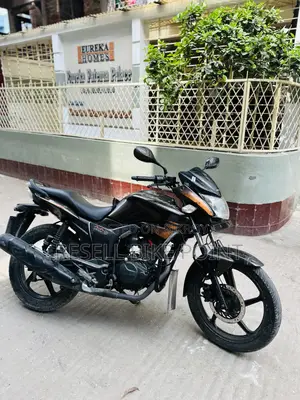Hero Hunk 2020 Brown