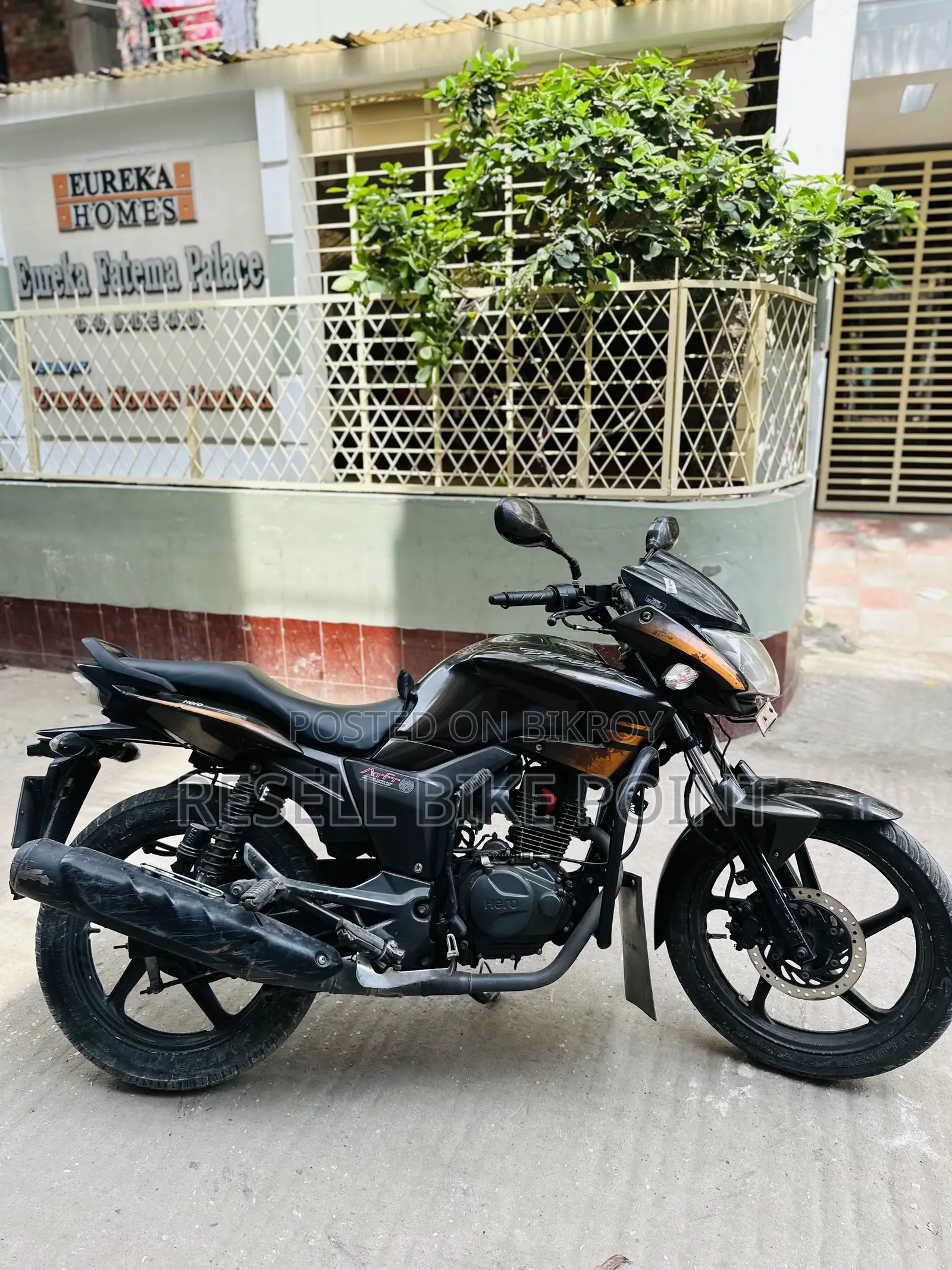 Hero Hunk 2020 Brown
