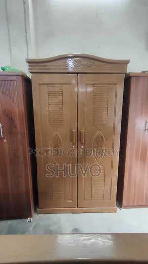 কানাডিয়ান প্রসেস উড আলমারি