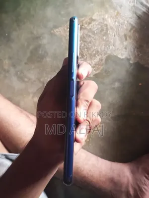 Vivo Y21 64 GB