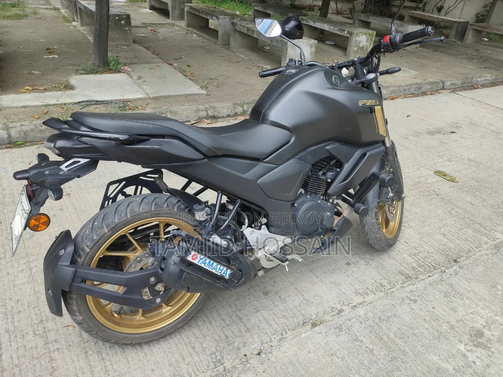 New Yamaha 2025 Black