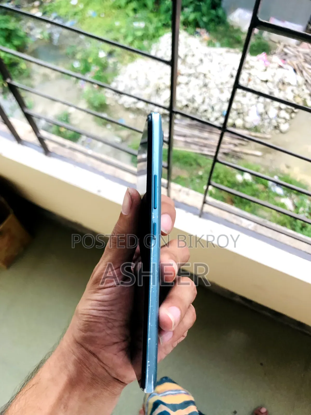 Itel A49 Play 32 GB