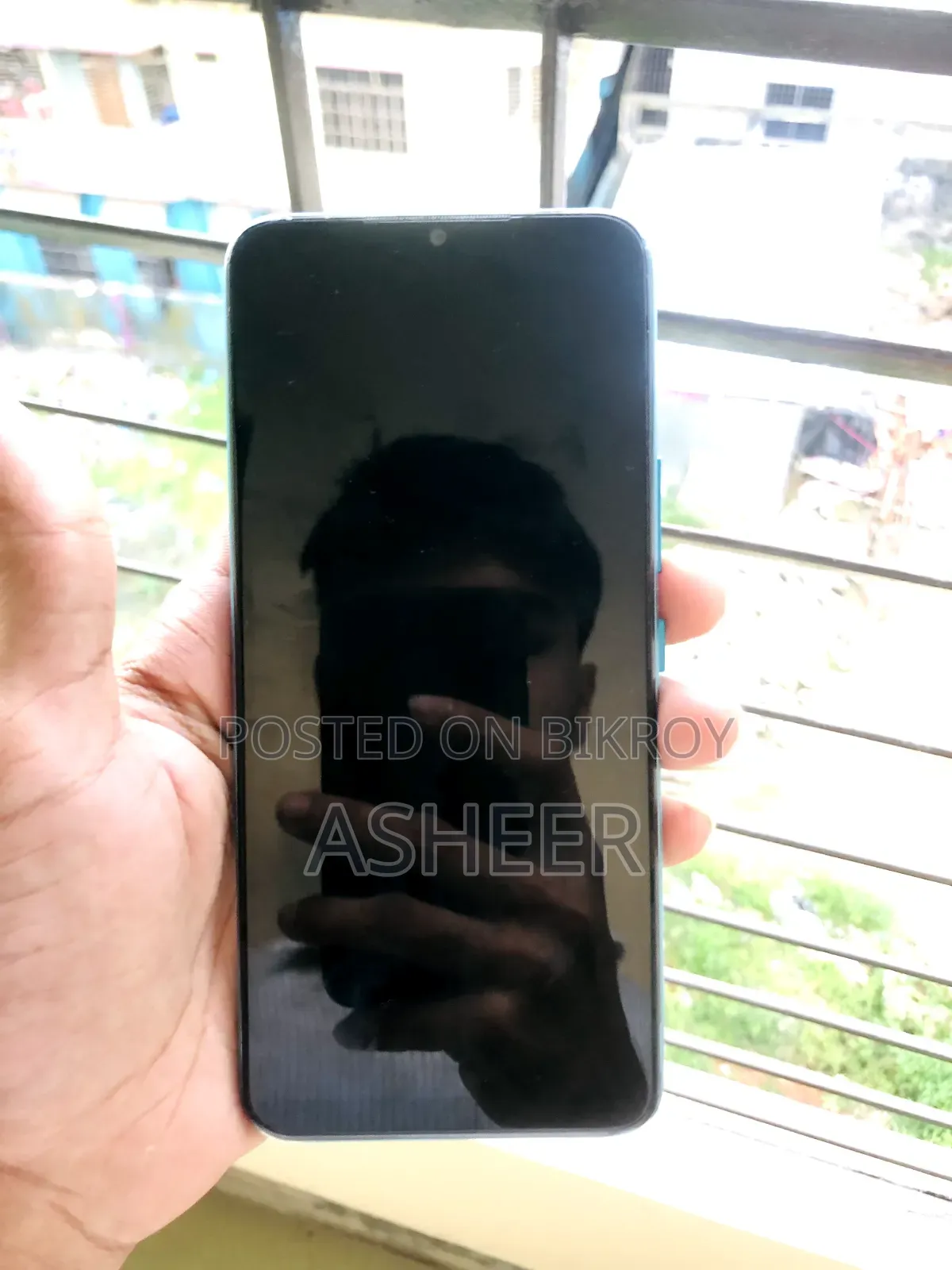 Itel A49 Play 32 GB