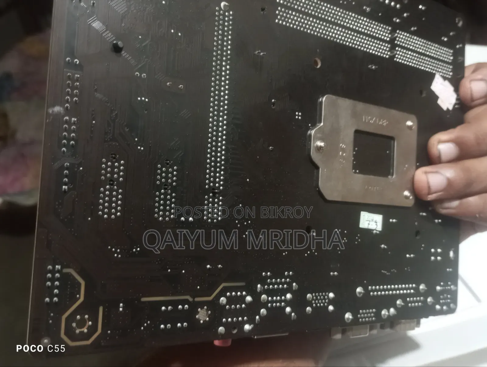 Gigabyte 81 Motherboard