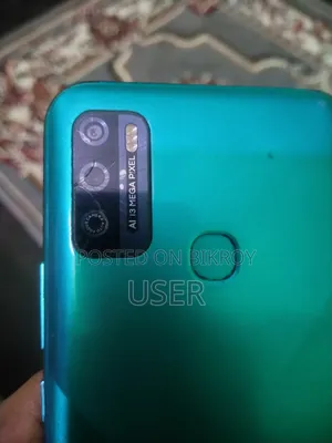 Infinix Hot 9 Play 32 GB