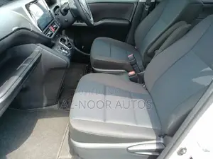 Toyota Noah 2021 Pearl