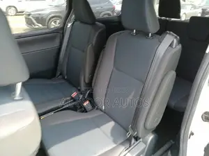 Toyota Noah 2021 Pearl