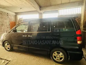 Toyota Noah 2002 Black