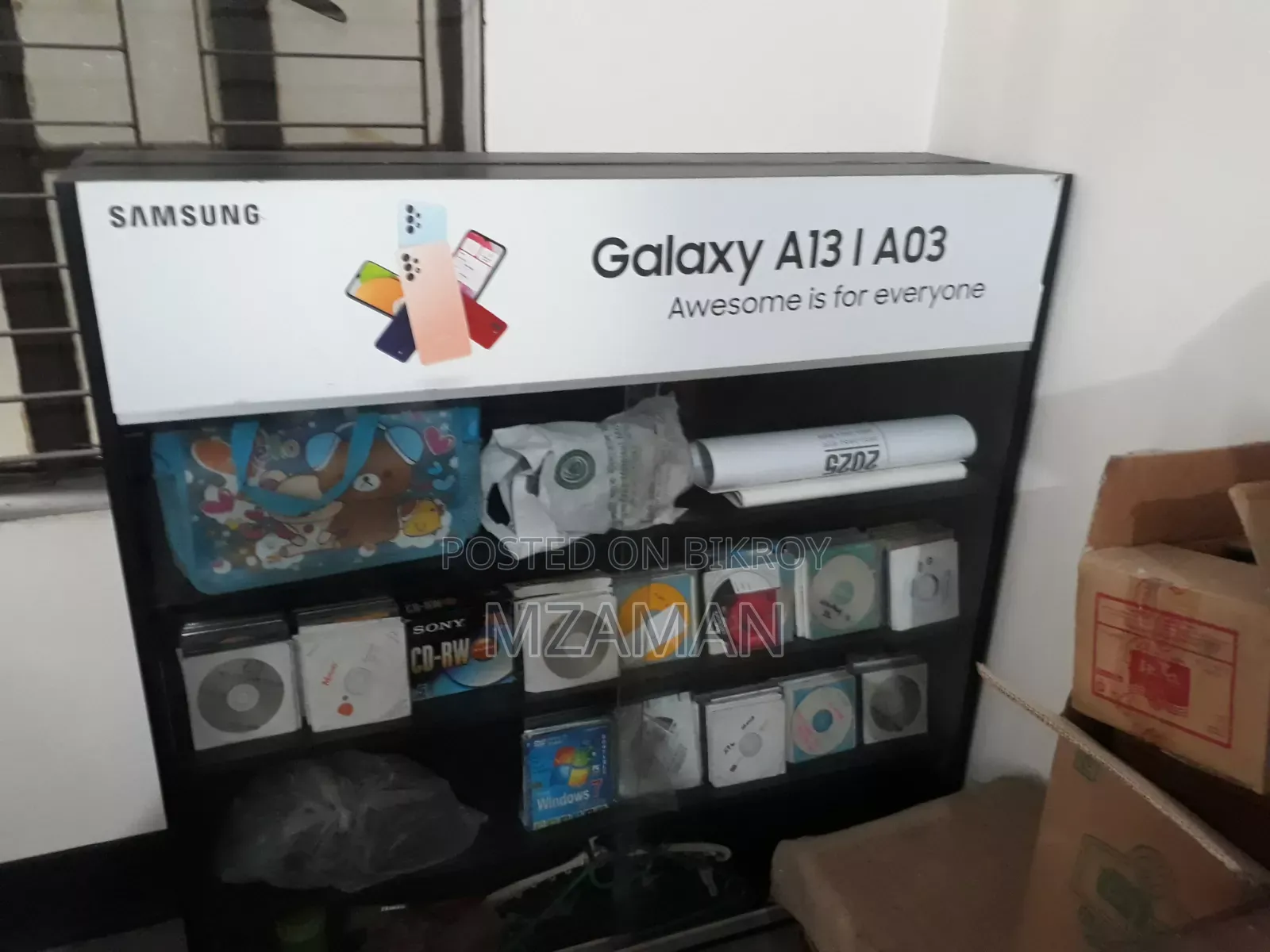 Mobile Phone Rack