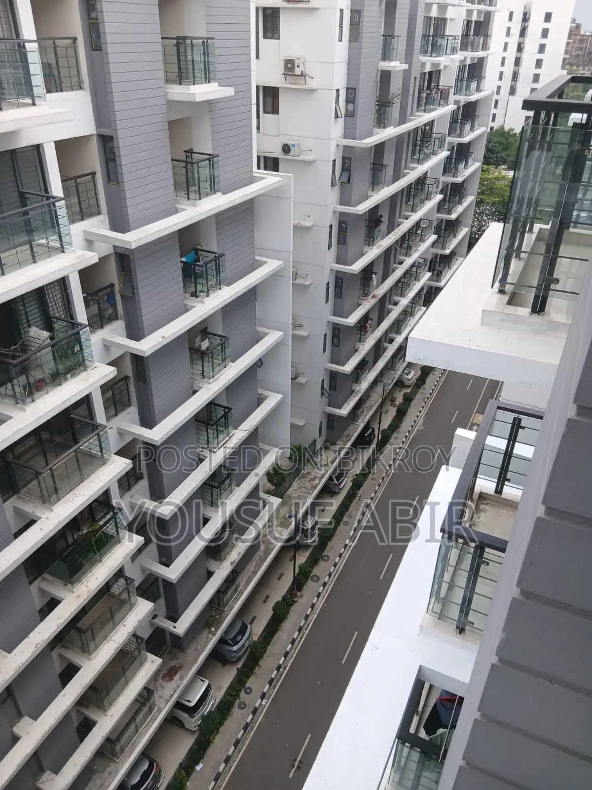 3-bedroom Apartment in Rupayan City Uttara, for sale