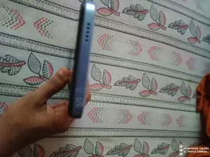 Vivo Y02 32 GB Blue