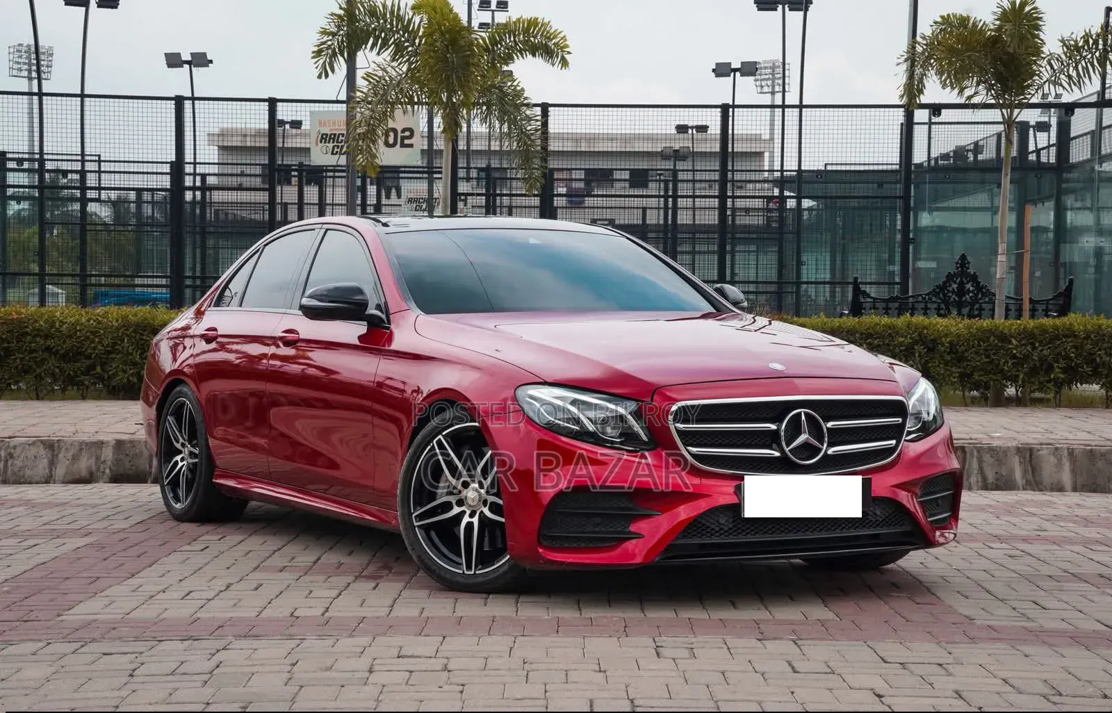 New Mercedes-Benz E300 2017 Red