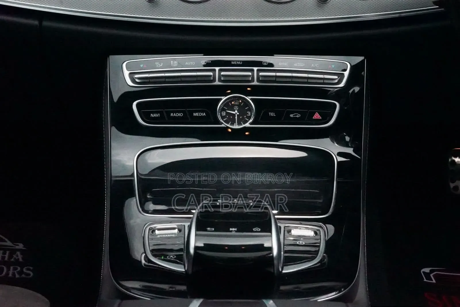 New Mercedes-Benz E300 2017 Red
