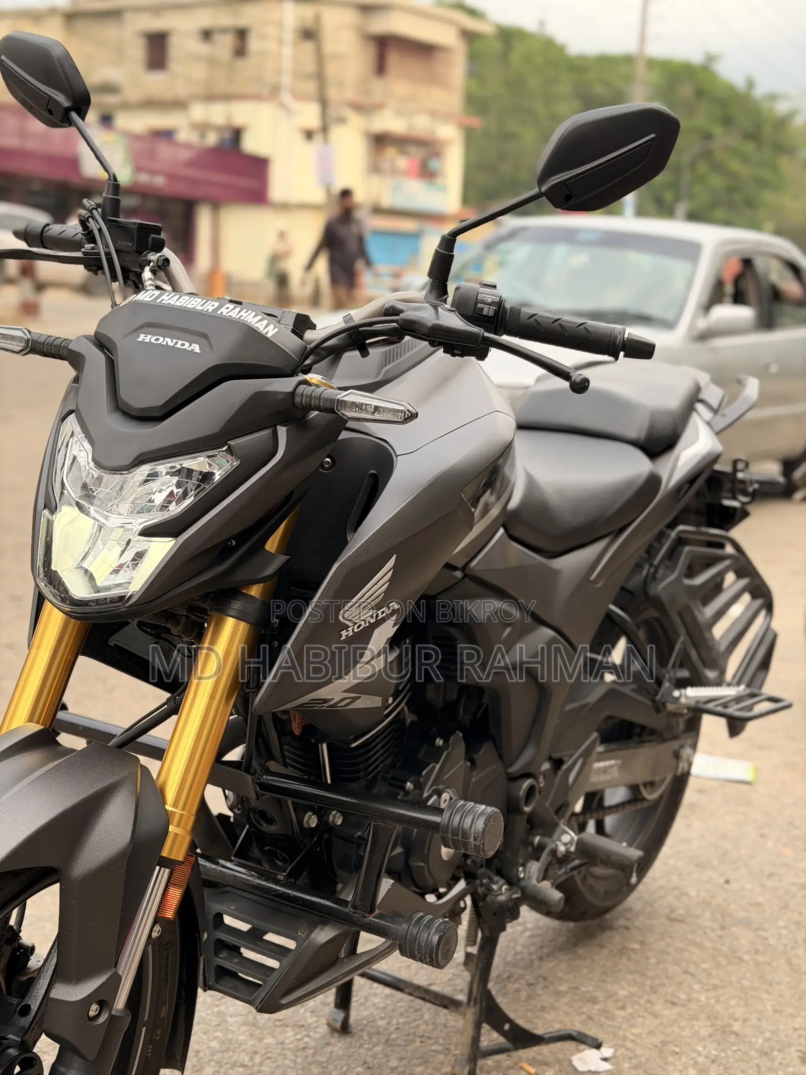 Honda Hornet 2025 Gray