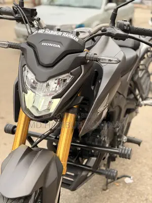 Honda Hornet 2025 Gray
