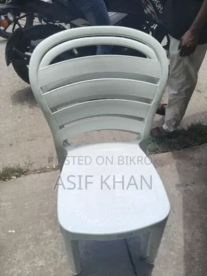 টেবিল চেয়ার বিক্রির জন্য