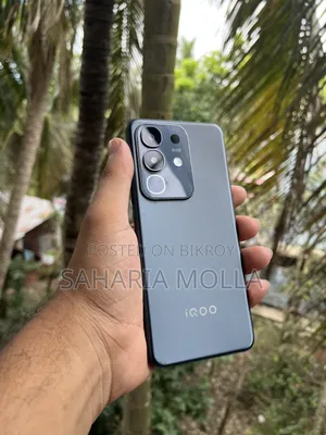 নতুন iQOO Z10x ১২৮ জিবি কালো