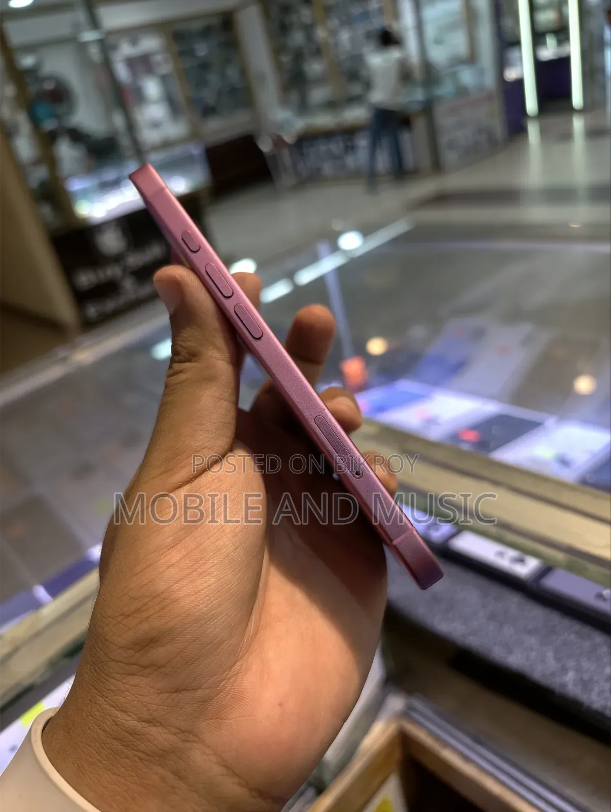 Apple iPhone 16 128 GB Pink