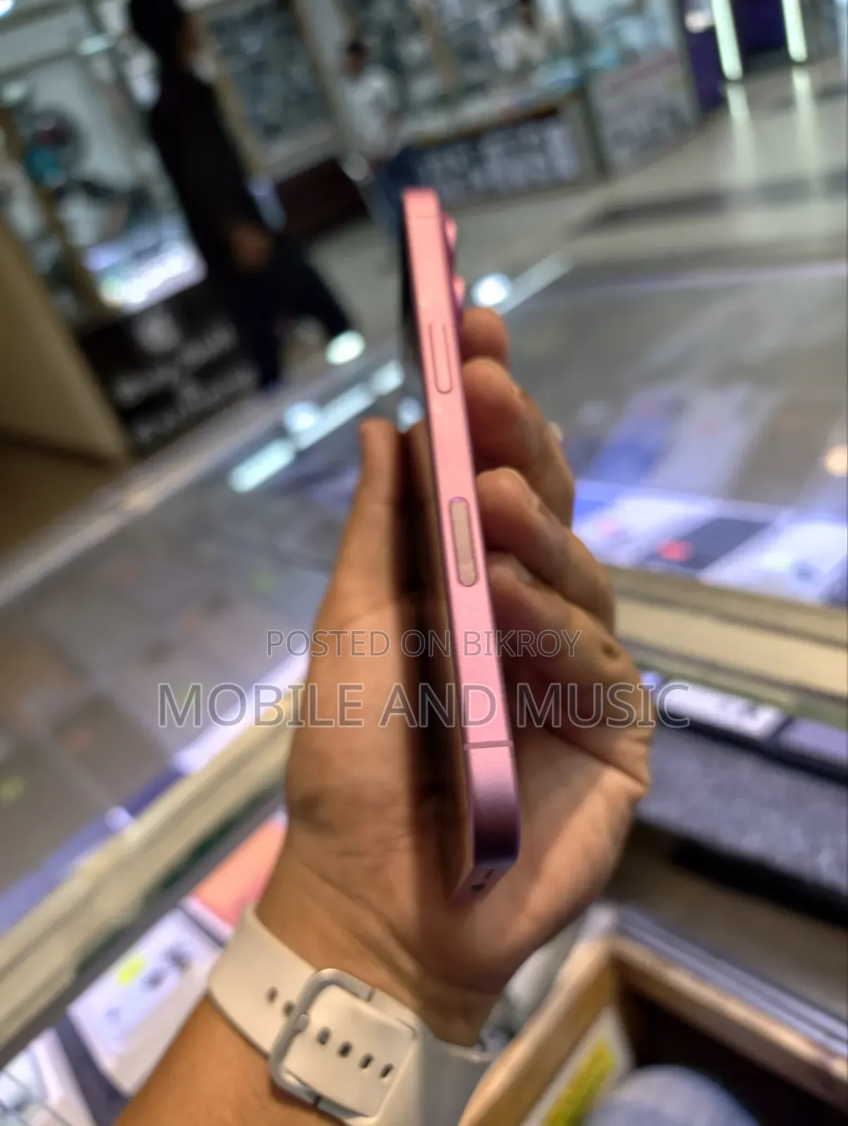 Apple iPhone 16 128 GB Pink