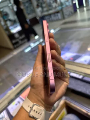 Apple iPhone 16 128 GB Pink