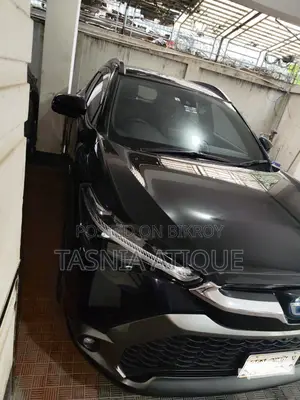 Toyota Corolla Cross 1.8 Hybrid AWD 2022 Blue